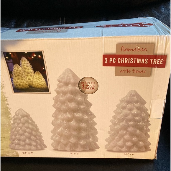 Loft Living 3-Piece LED Flameless Cristmas Tree Candle Set with Timer - Picture 11 of 16